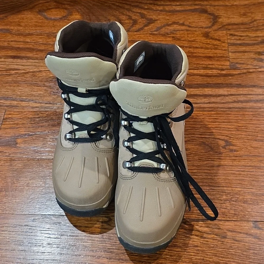 Timberland Kids Brown Snow Boots size 4